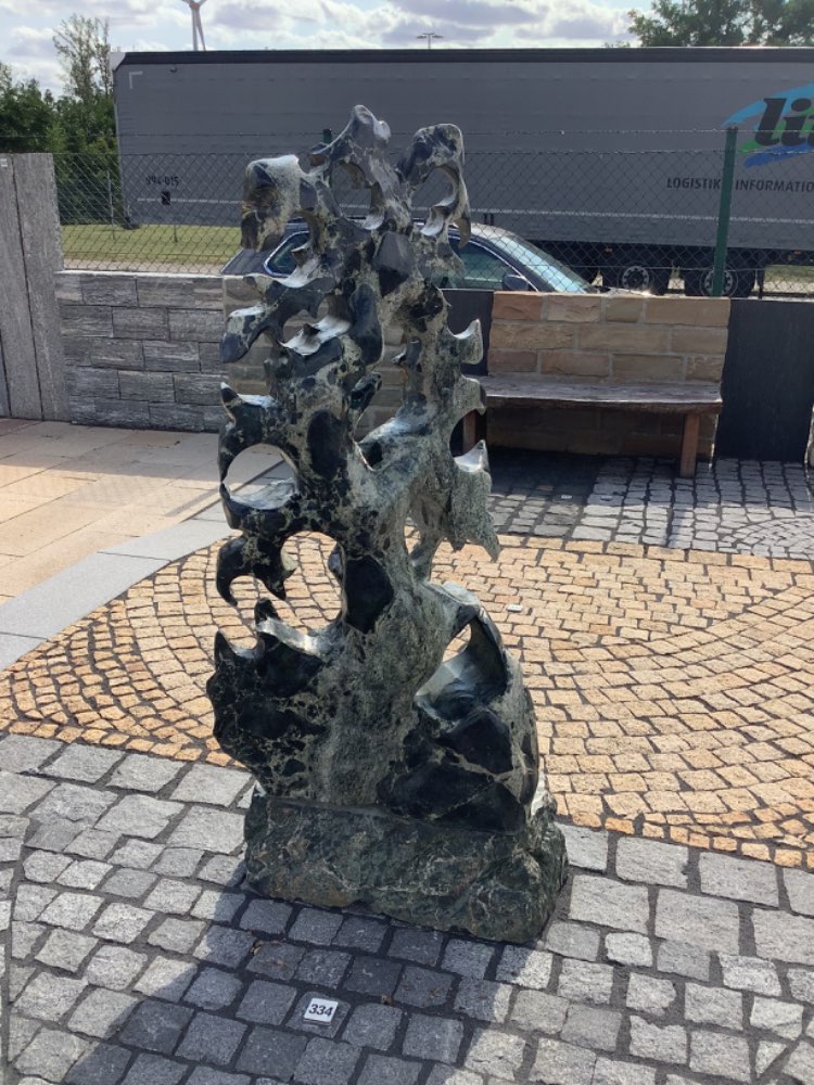 Monolith Dragonstone Black