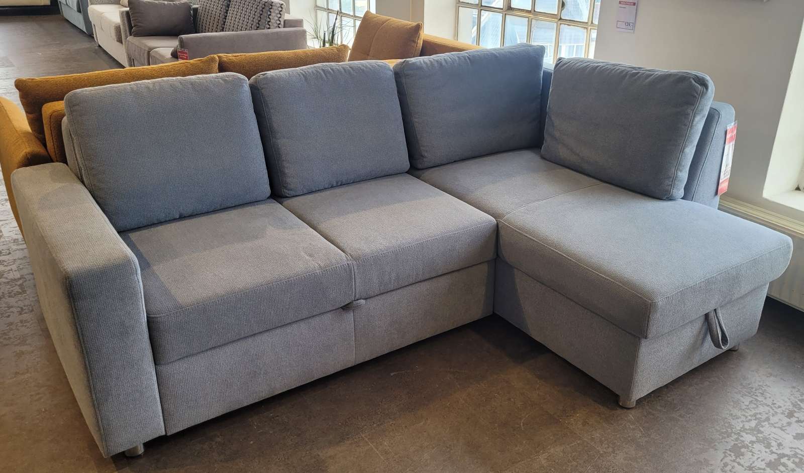 Funktionssofa mit Bettfunktion und Stauraum