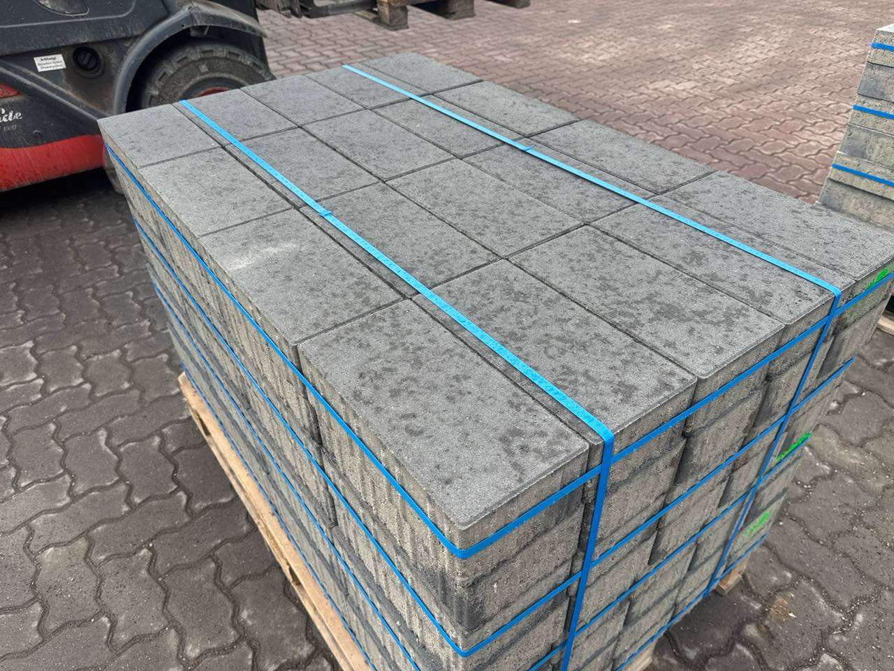 Prestige-Line Rechteckpflaster 30x15x8 cm anthrazit (2.Wahl)