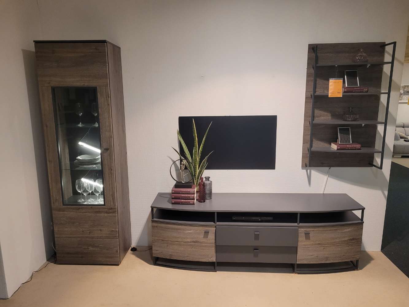 Wohnwand Arwen by XXXLUTZ