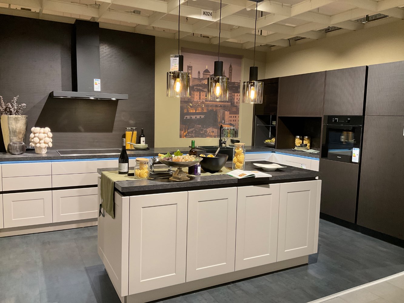 Nolte Frame/Art Line