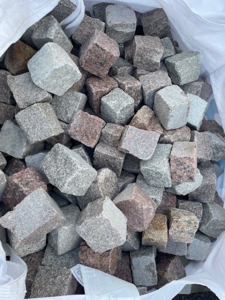 ⭐️ SONDERPOSTEN ⭐️ – Pflastersteine, Granit, 8x9x9cm
