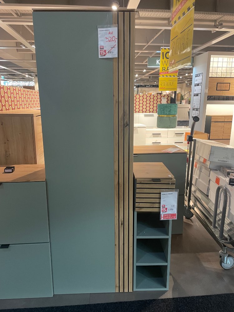 Garderobenschrank Diana