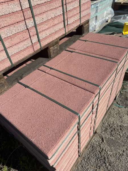 Turin Platten 40x40x5 cm rot wassergestrahlt (2.Wahl)