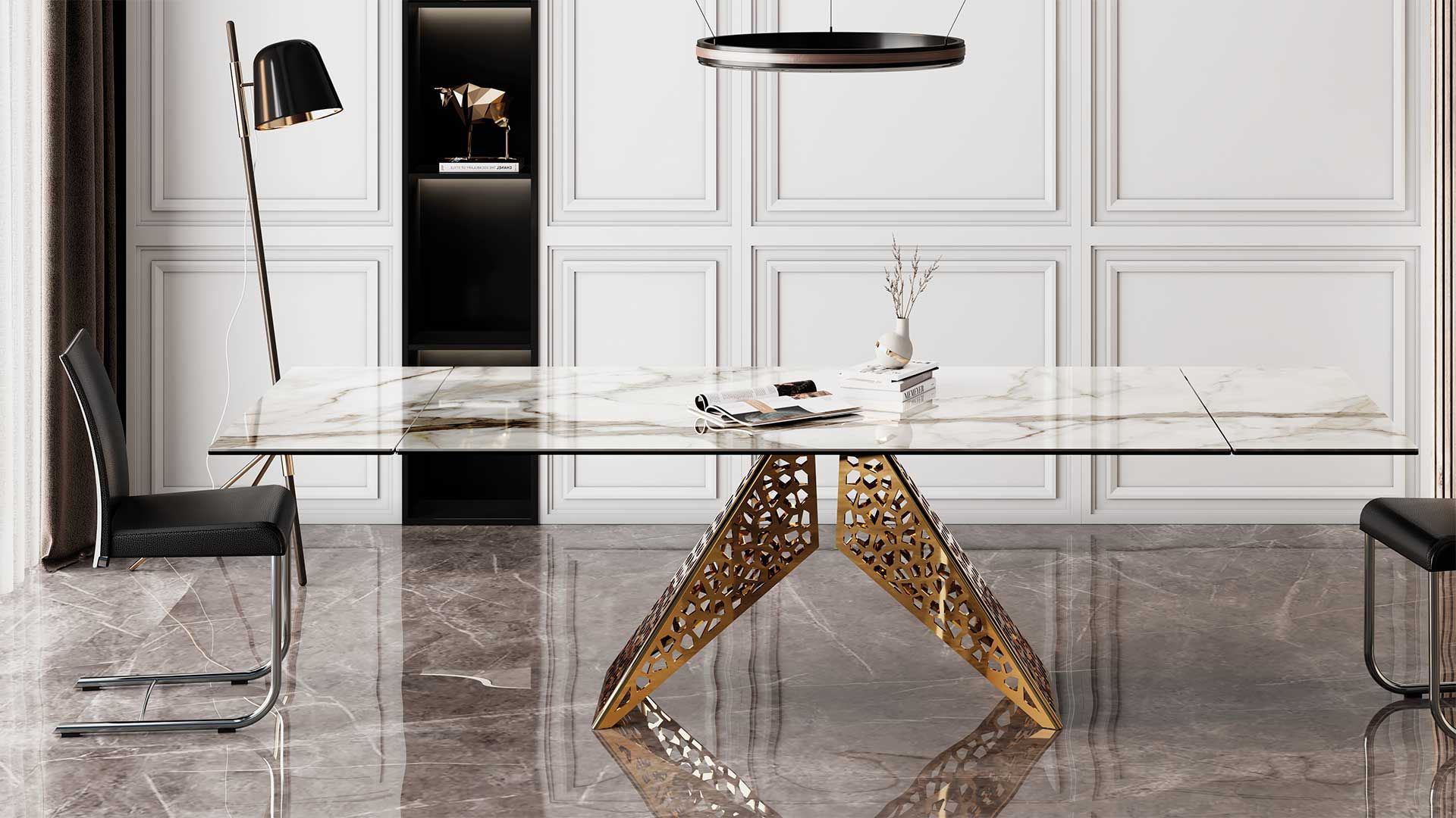 Moderner Glastisch in einem Raum mit weißer Holzverkleidung