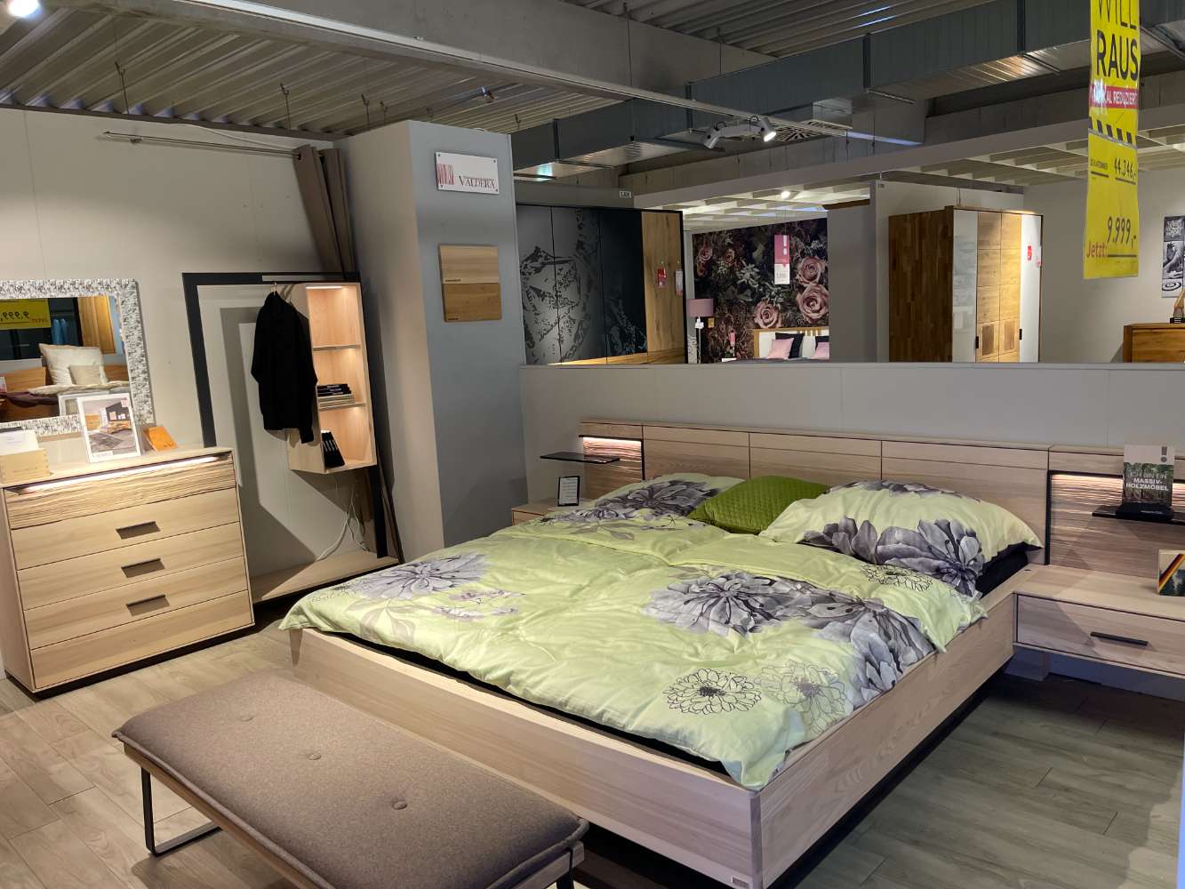 MÖBEL, VALDERA, SCHLAFZIMMER KOMPLETT, ESCHE MASSIV, XXXLUTZ