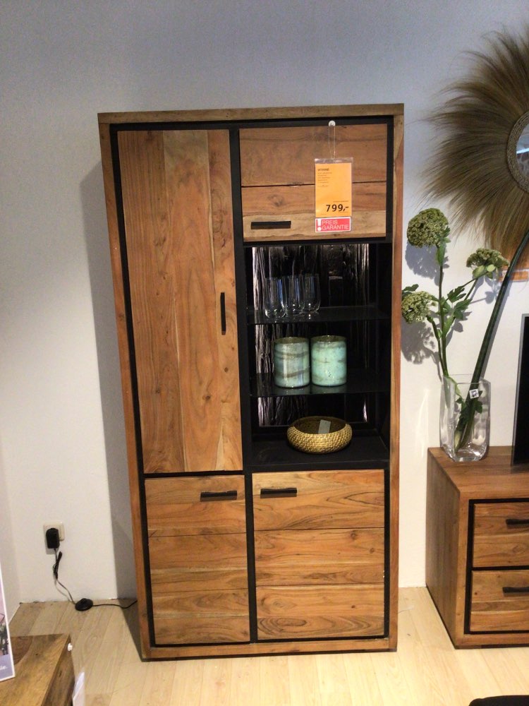 Möbel Vitrine PETE  Akazie massiv 88cm Breite XXXLutz Hirschaid