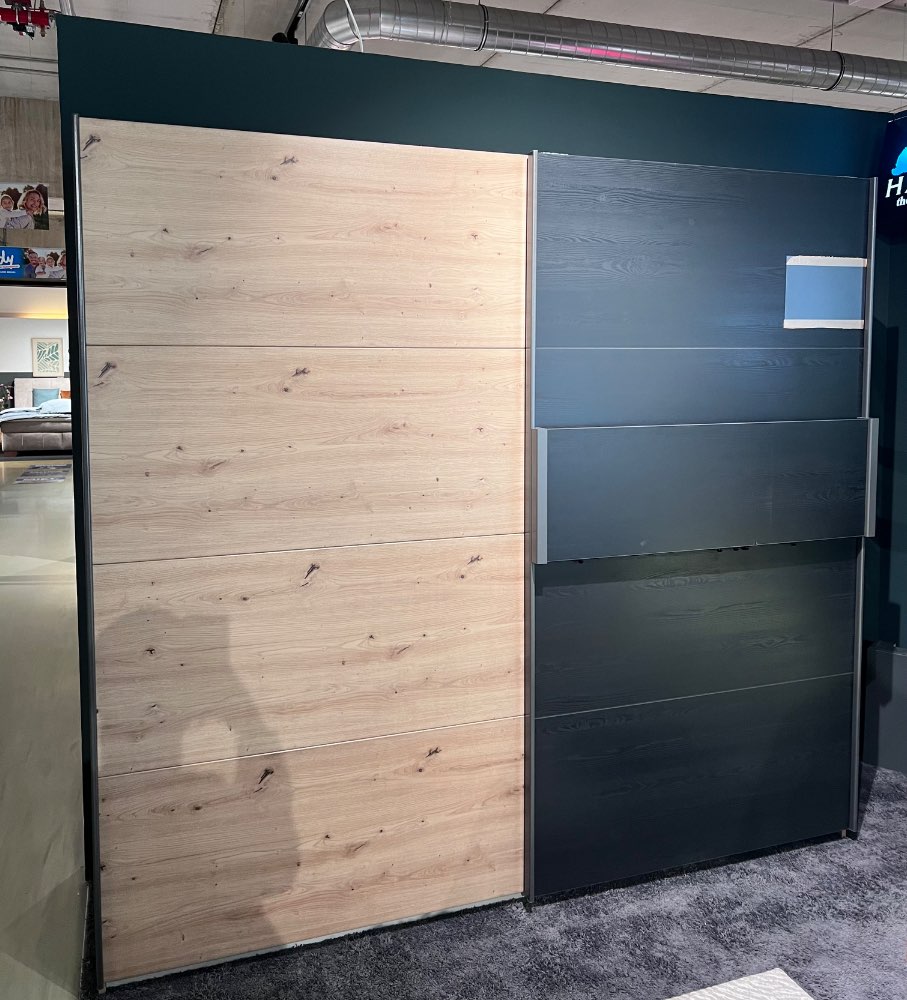 Schwebetürenschrank 2-türig Atel