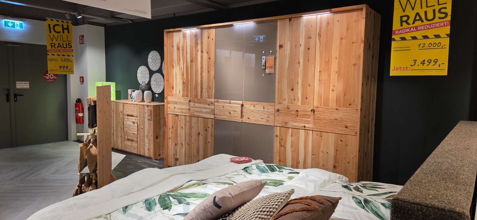 Drehtürenschrank Sanus