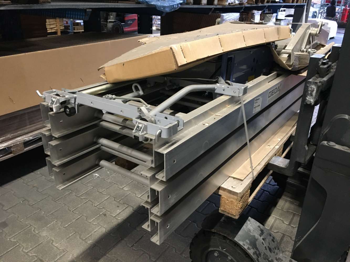 Geda Solarlift 250 Comfort Set 12m Komplettset Solarpritsche