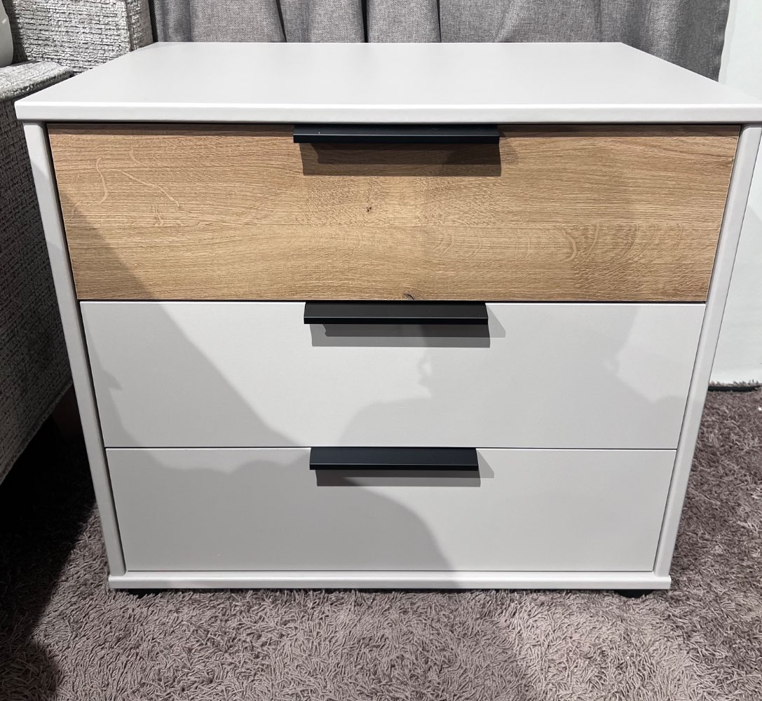 Nachtkonsole Isabelle