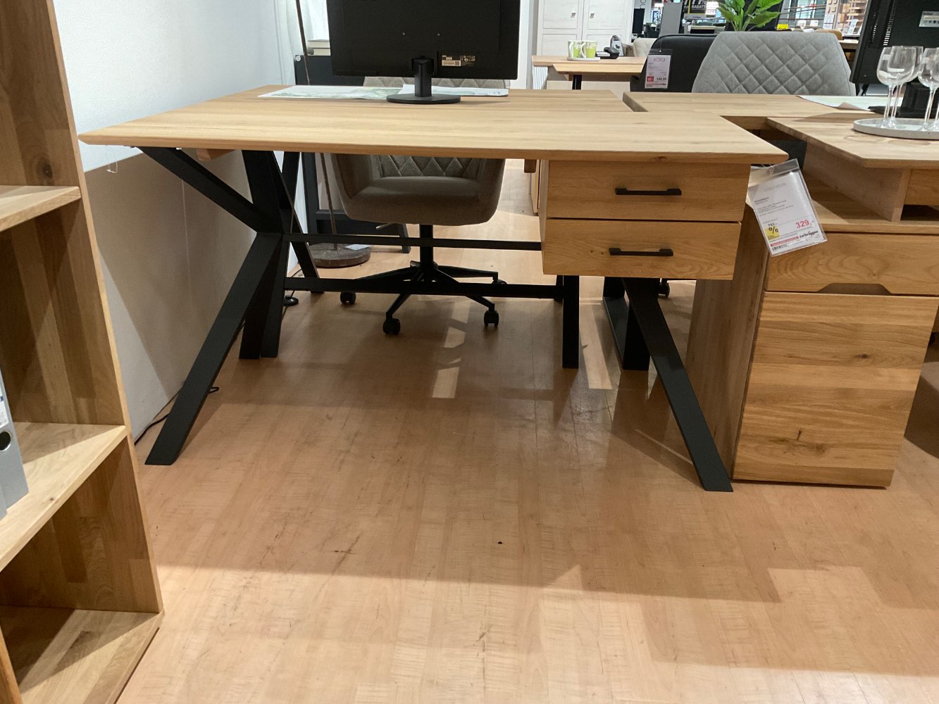 Schreibtisch WINTERTUR