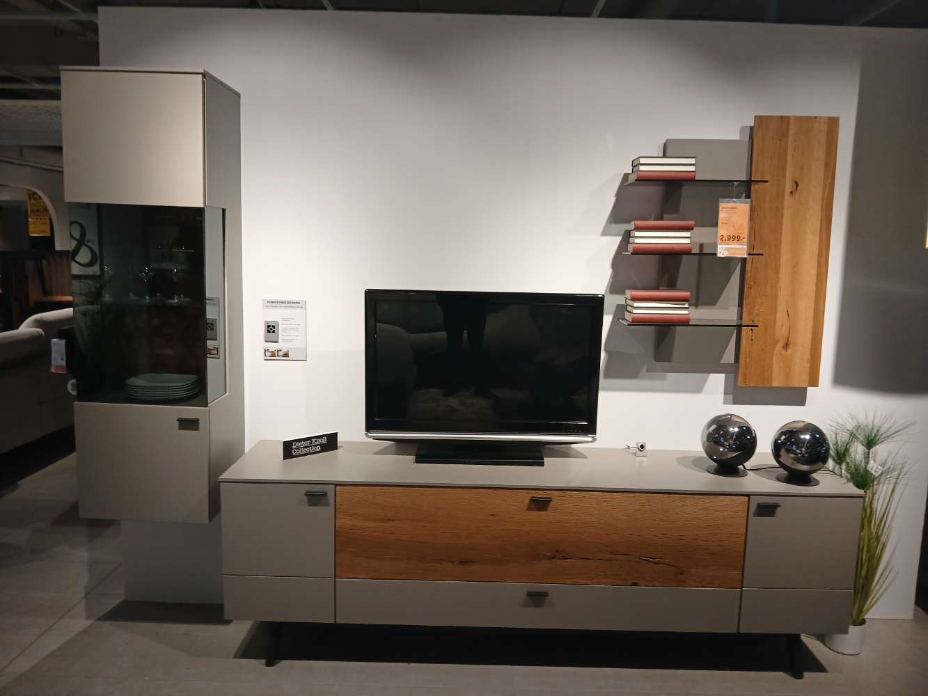 Wohnwand, Dieter Knoll, Alvia, 293x215x49cm, Eiche,XXXLutz