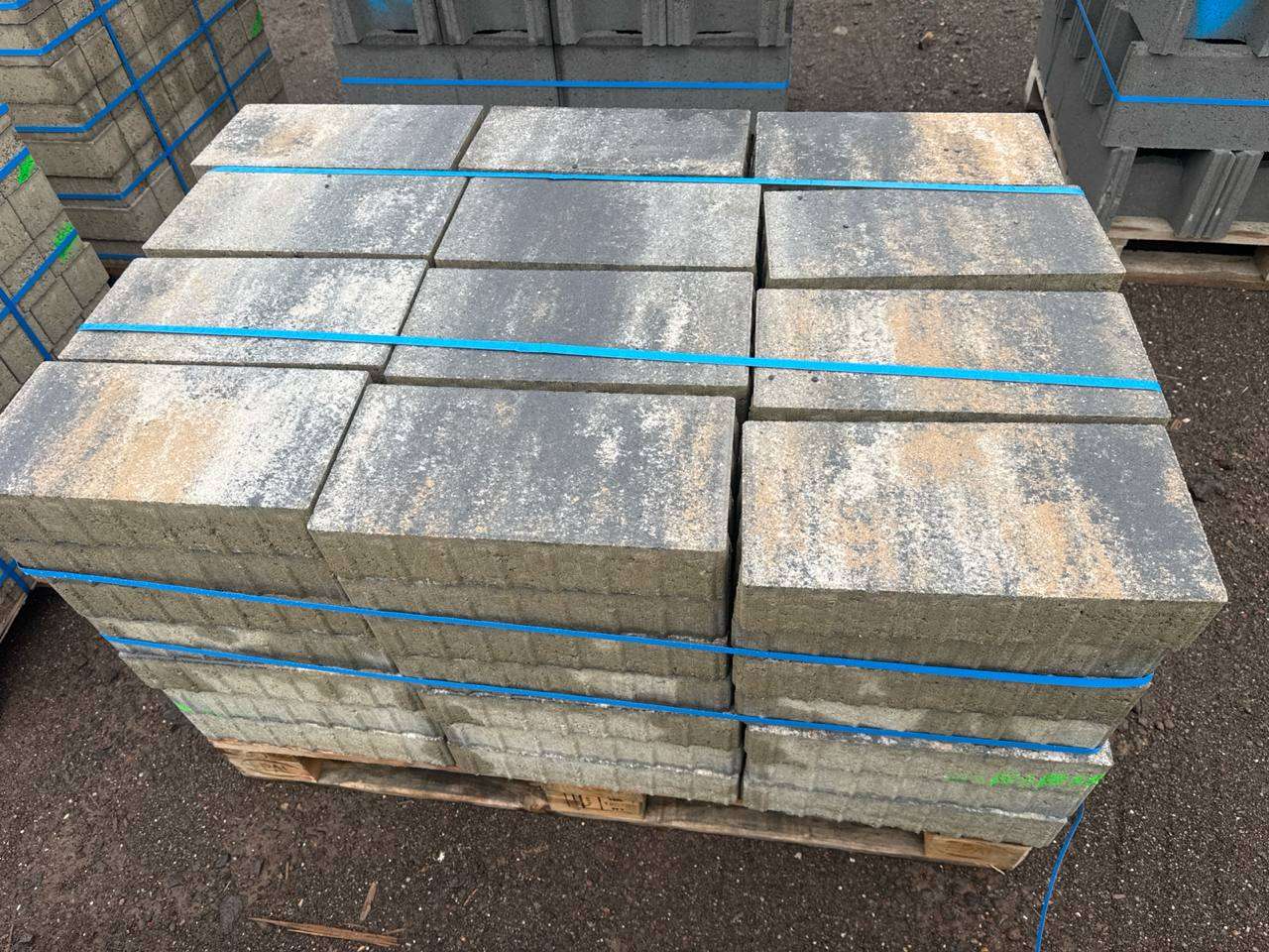 Aqua-Line Rechteckpflaster 40x20x8 cm muschelkalk (2.Wahl )