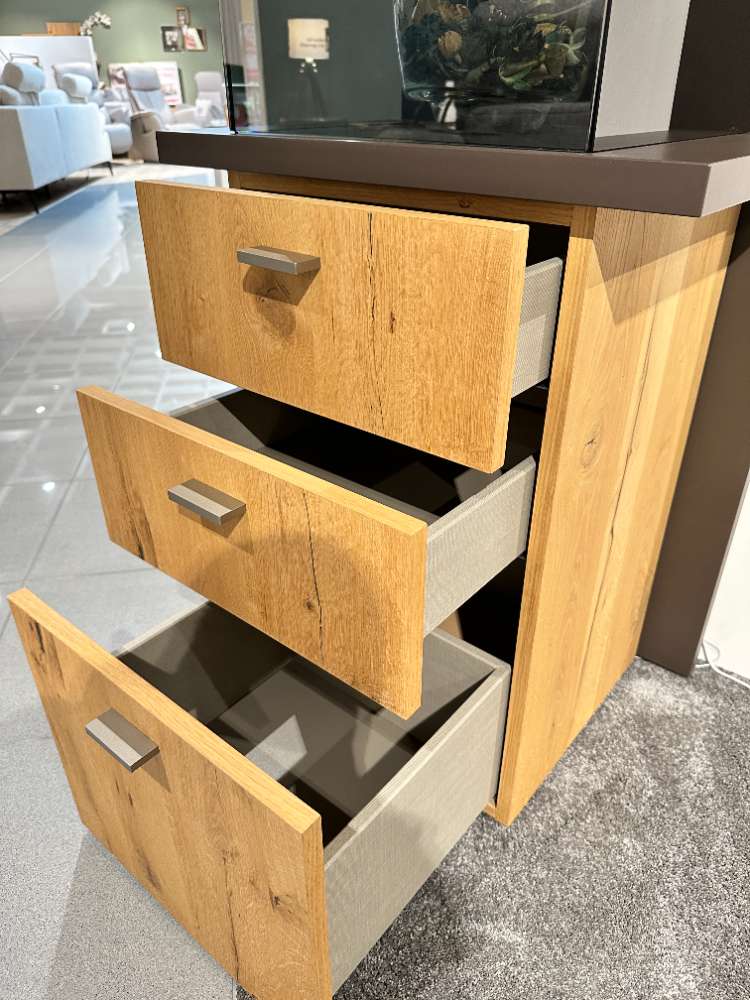 Gwinner Vitrine Laredo