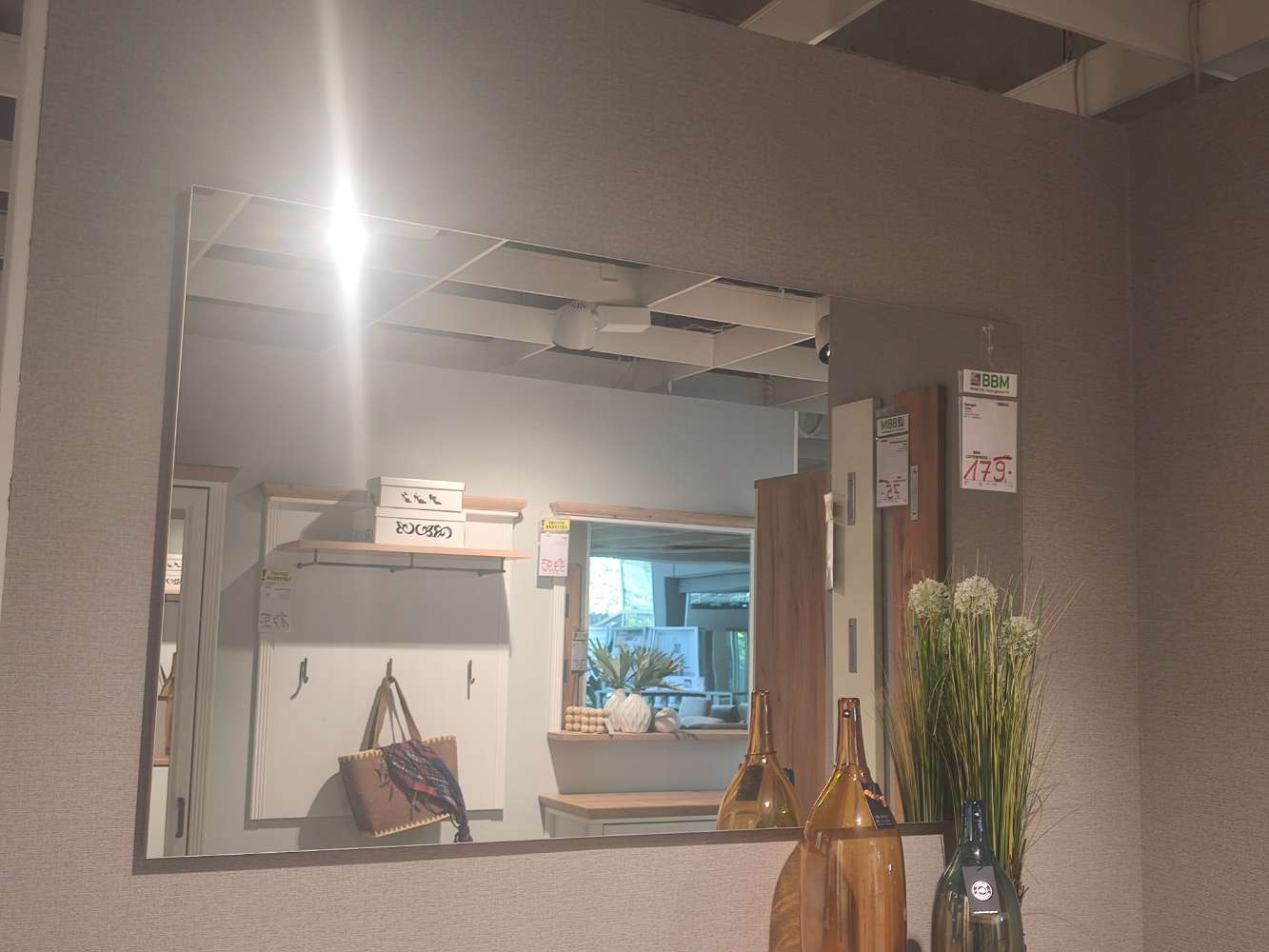 Spiegel mit Rahmen in Navarra-Eiche NB