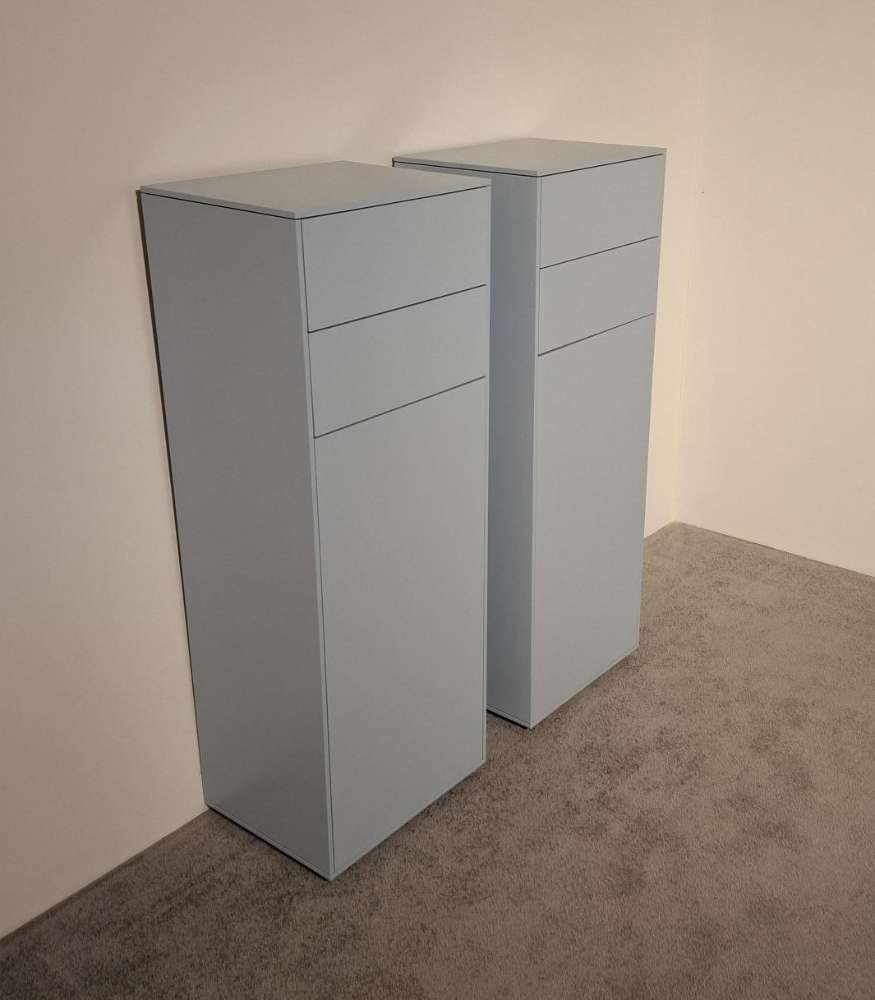 Kommode mit 2 Schubladen und 1 Tür Grifflos mit Push-to-Open