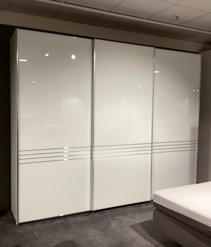 Schwebetürenschrank Studioline