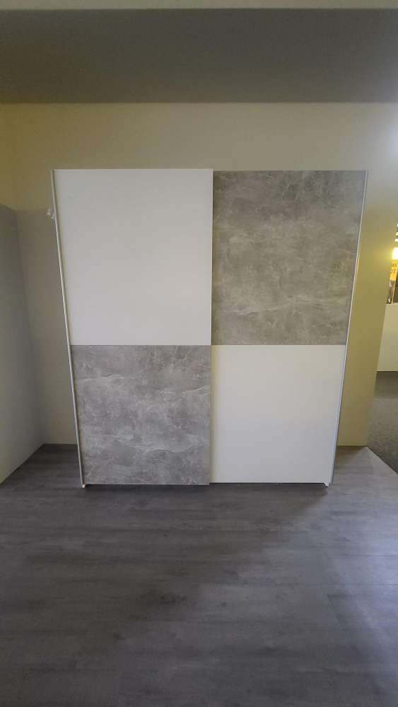 Schwebetürenschrank Viktor2