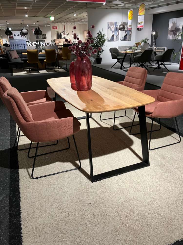 Esstisch-Gruppe bestehend aus 1x Tisch und 4x Armlehnstuhl