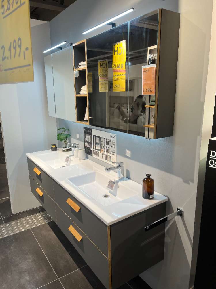 Möbel, Badezimmer Quarzgrau/ Eichefarben, XXXLutz