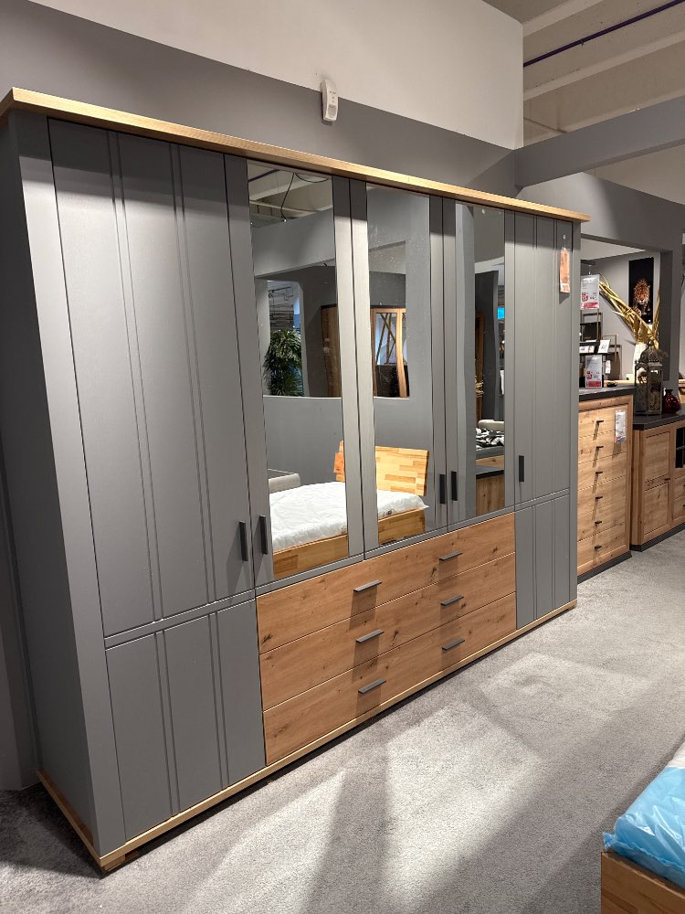 Kleiderschrank HOM‘IN