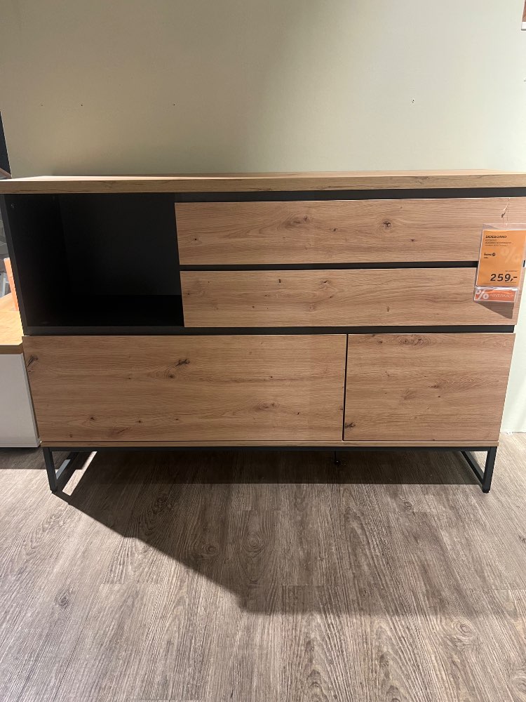 Sideboard Young