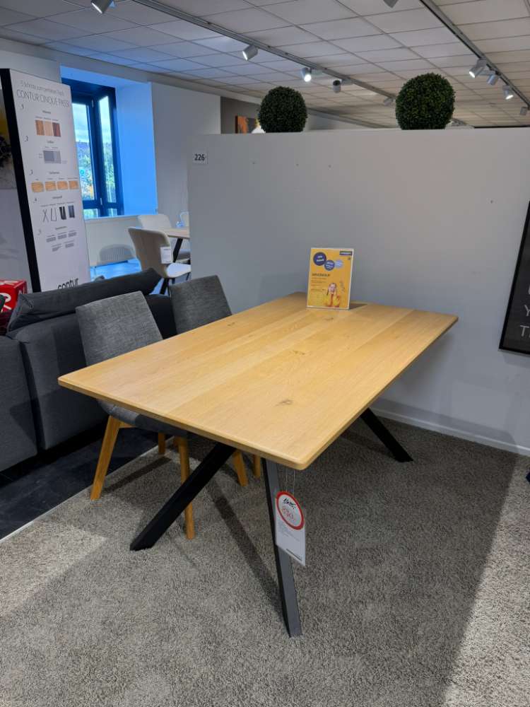 Vierfußtisch SELECTO 300-M Massivplatte