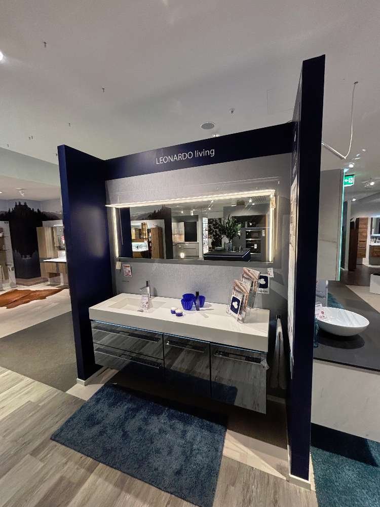 Badkombination von Leonardo Serie 109