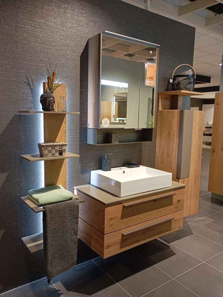 VALDERA BADEZIMMER META