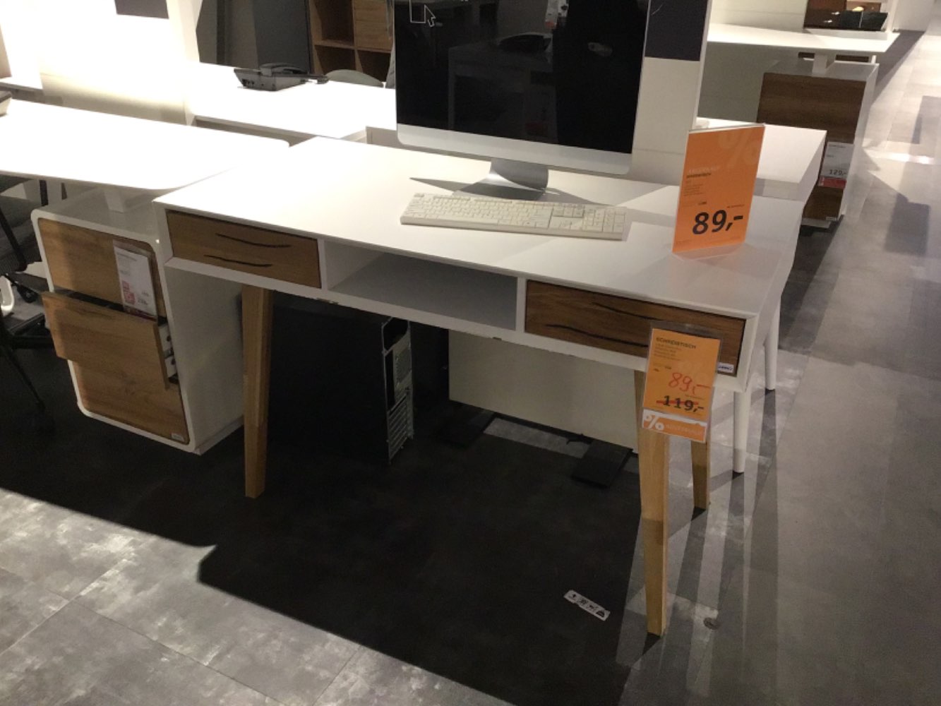 XXXLutz Ausstellungsstück Möbel Schreibtisch Pico Eiche weiß