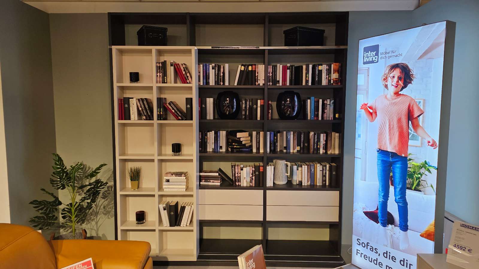 Bücherwand Valea von der Firma VARIANTA
