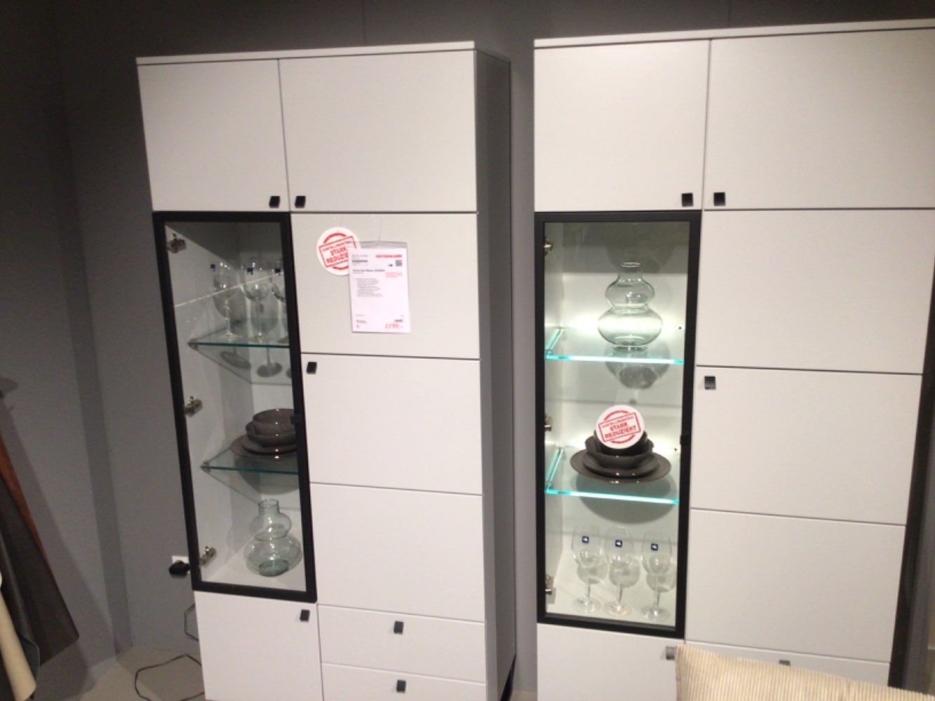 Vitrine Rolf Weber NOSSEN