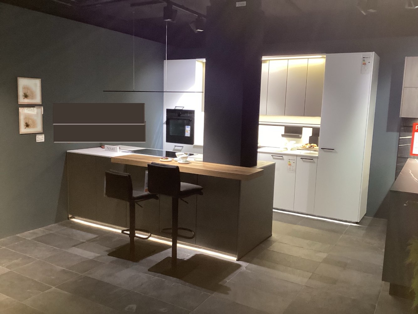 Möbel, Einbauküche, *NUR MÖBEL*, Novel Smilia, ca.337×60, weiß