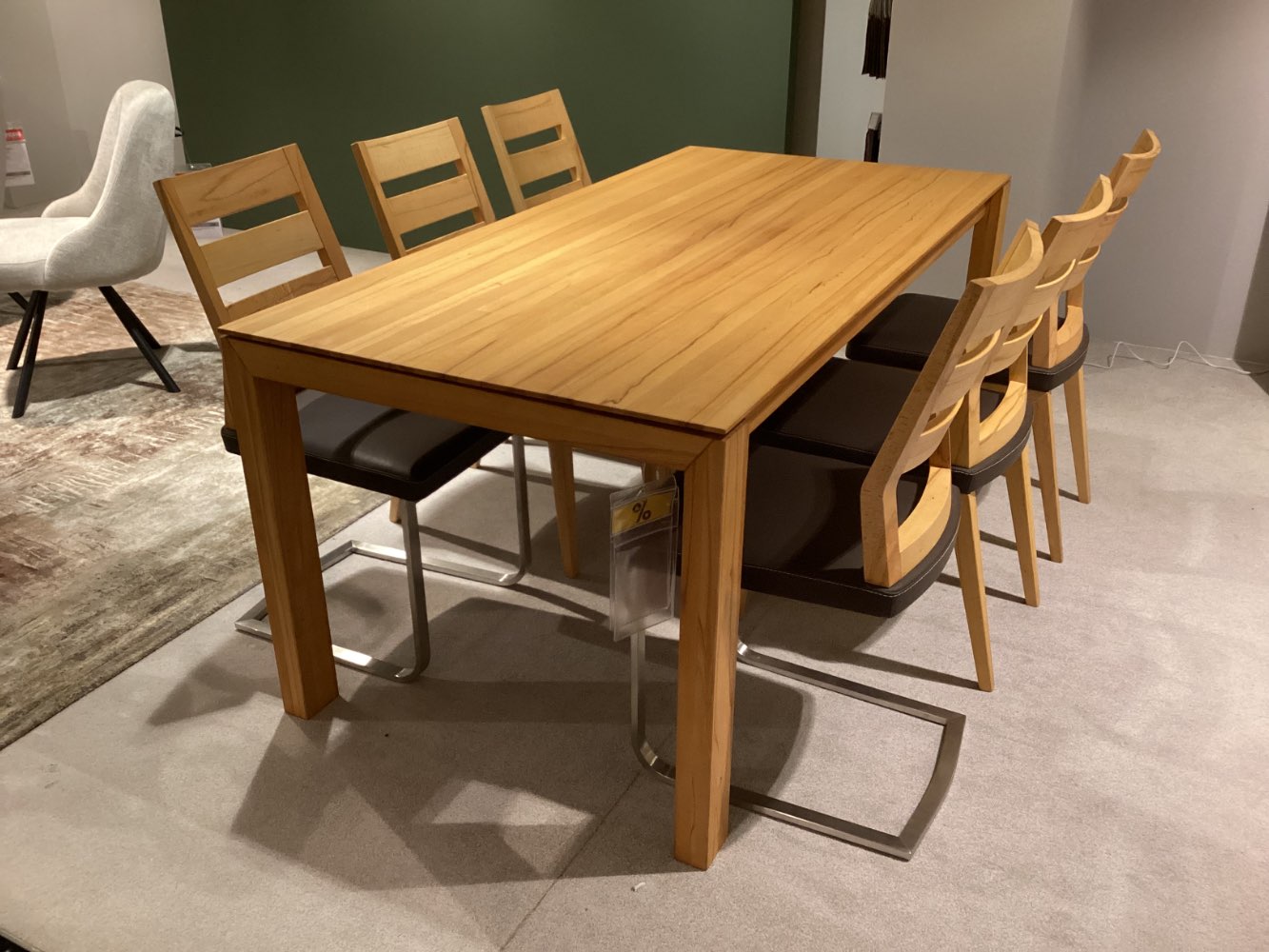 Esstischgruppe Carina + Maike 7 +Alina