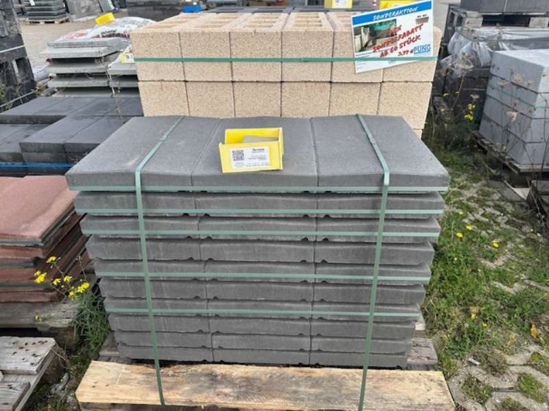 Terrano Abdeckplatten 50x33x5/6 cm Anthrazit Satteldach (2.Wahl)