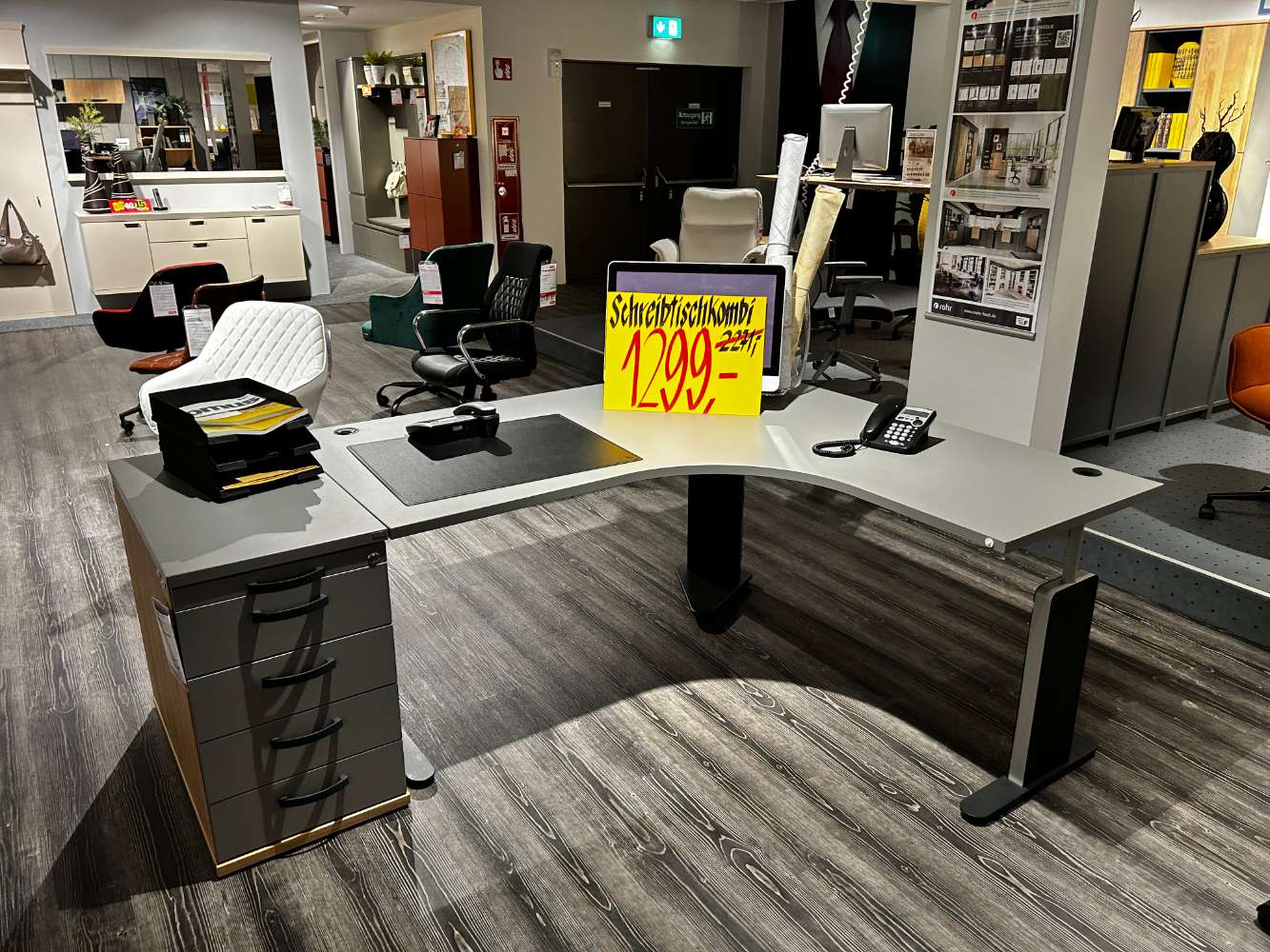 Schreibtisch mit Anstellcontainer