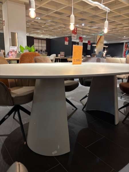 ESSTISCH JUSTB! -MR-