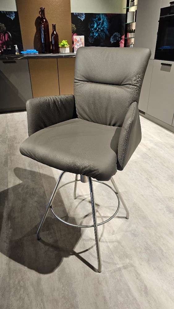 2x Bar-/Tresenhocker mit Armlehnen Helmond von MUSTERRING