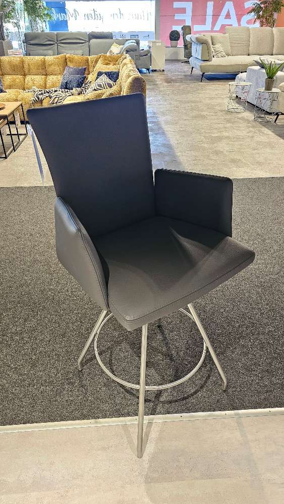 2x Bar-/Tresenhocker mit Armlehnen Helmond von MUSTERRING