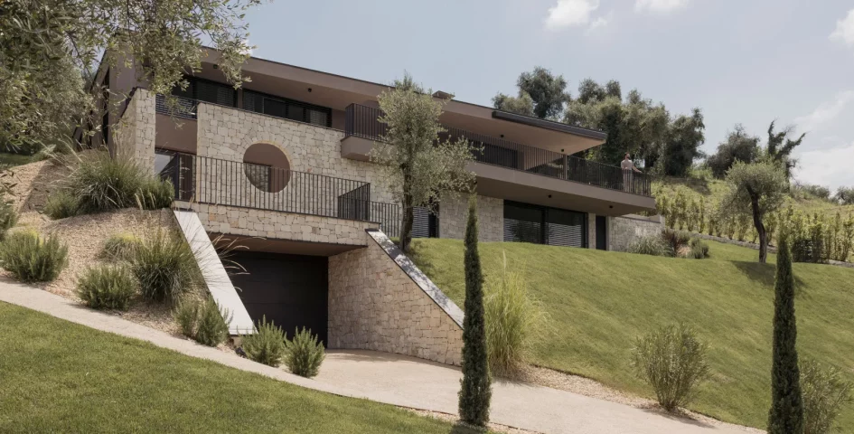 Modernes Haus am Gardasee