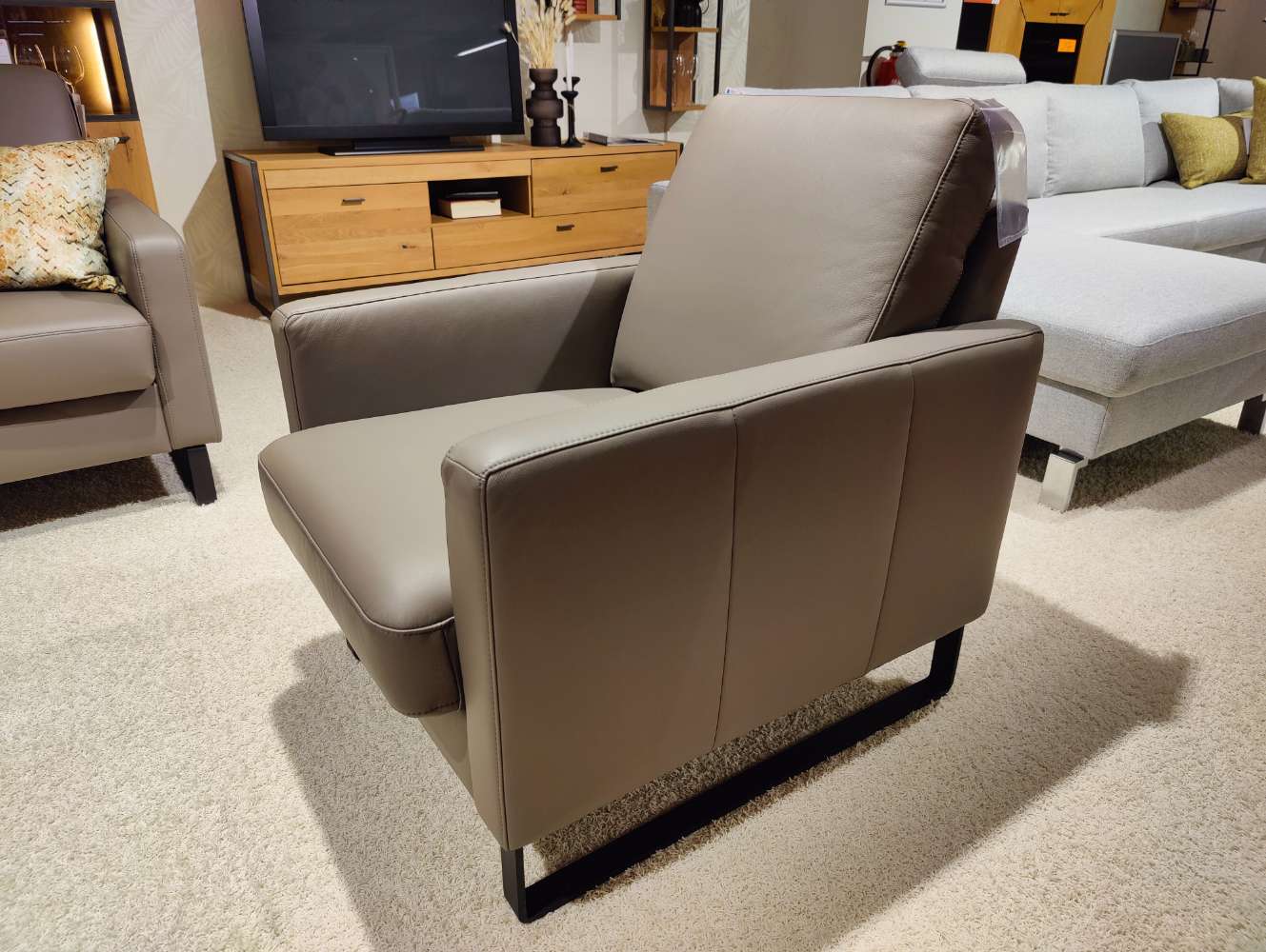 Loungesessel – Cocktailsessel – Clubsessel – Ledersessel