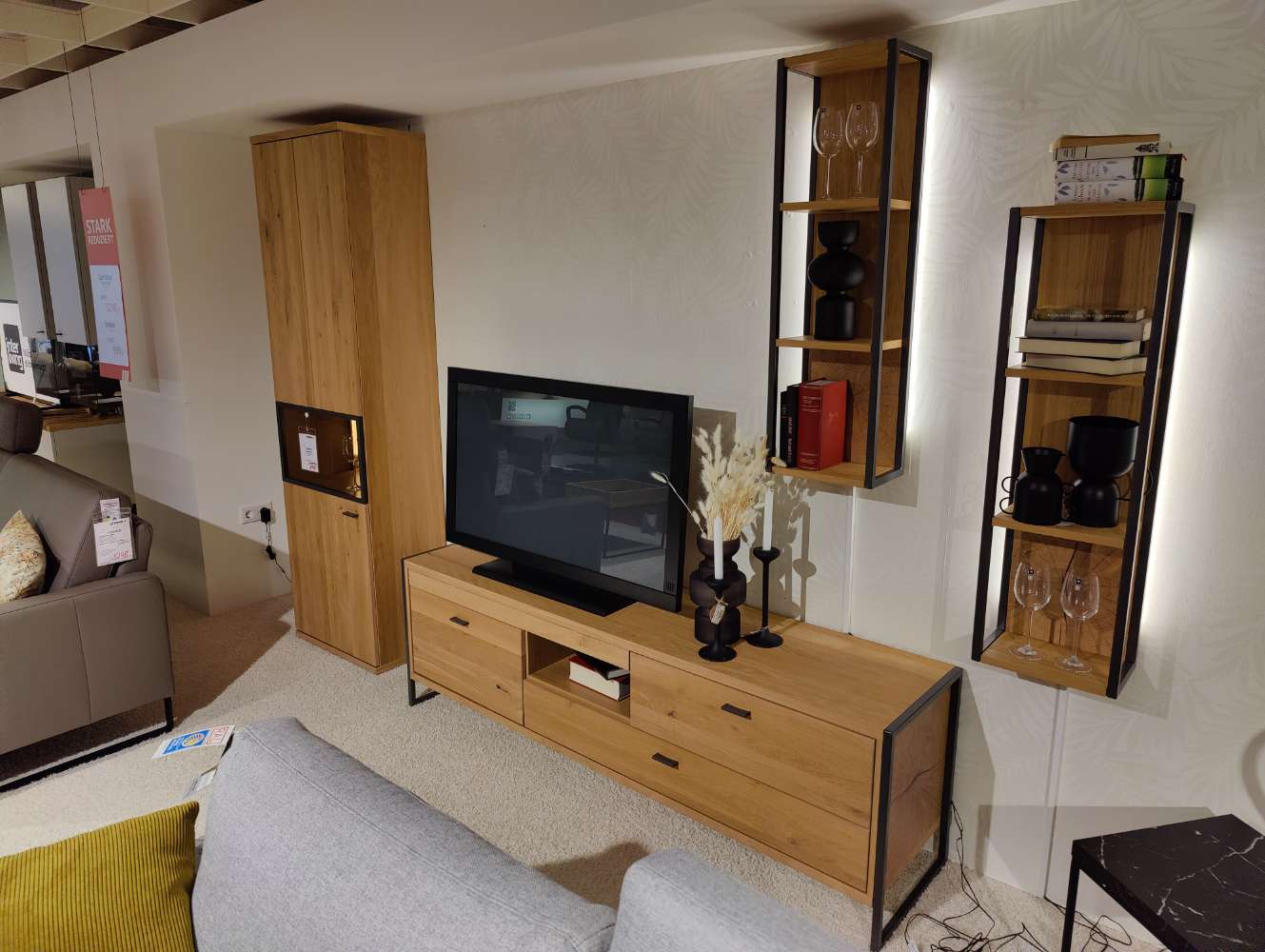 Wohnwand – Wohnkombination – inkl. Beleuchtung