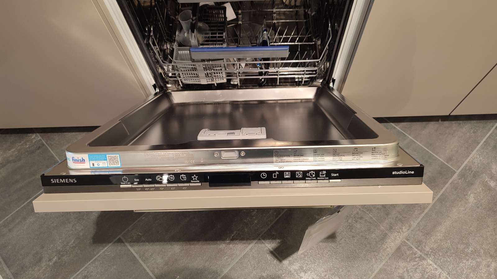 Geschirrspüler SX 63H800BE