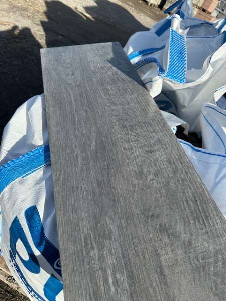 Yamino Keramik Platten 90x30x2 cm silbergrau meliert (2.Wahl)