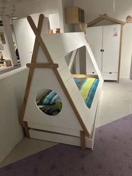 Tipi Hausbett