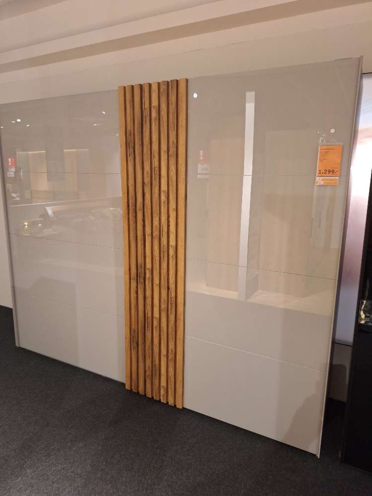 XXXLutz,Möbel,Schwebetürenschrank