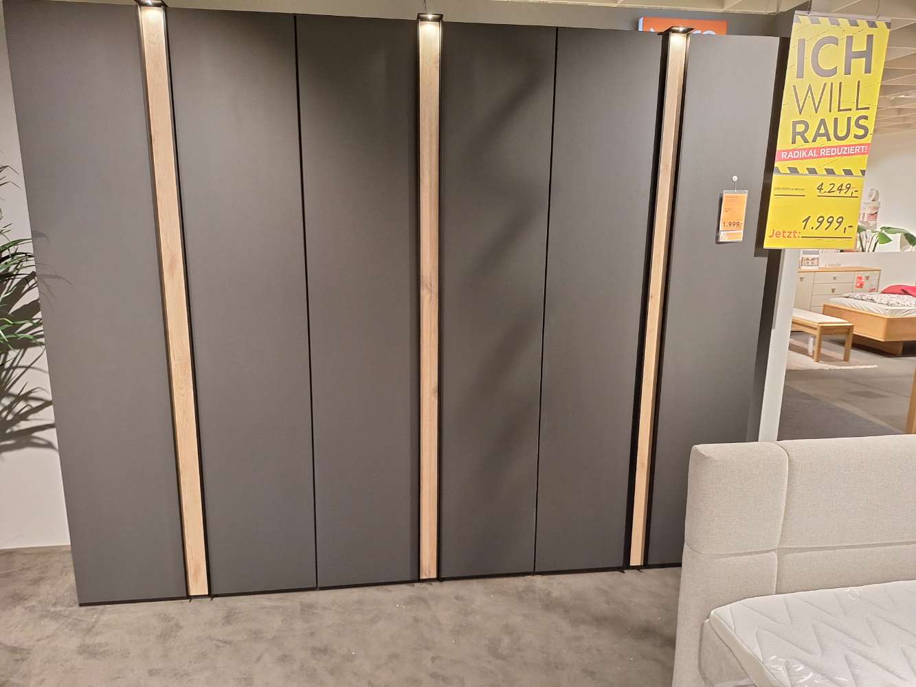 XXXLutz,Möbel,Kleiderschrank