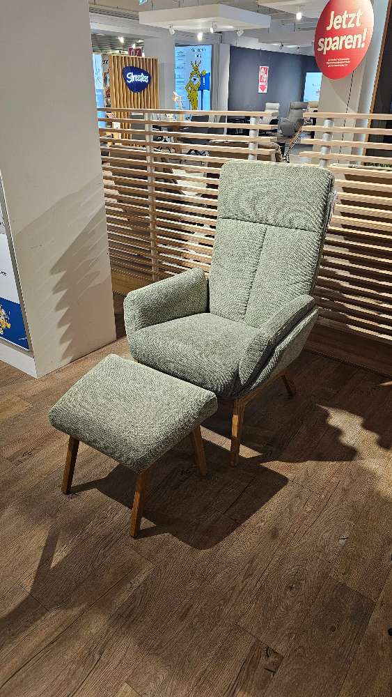 Einzesessel mit Hocker 1498 von HJORT KNUDSEN