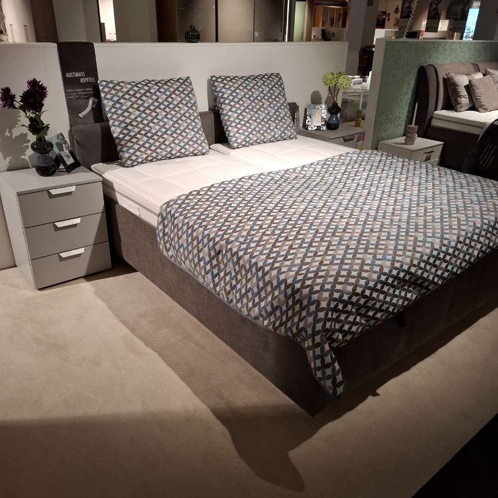 Polsterbett 180 x 200cm